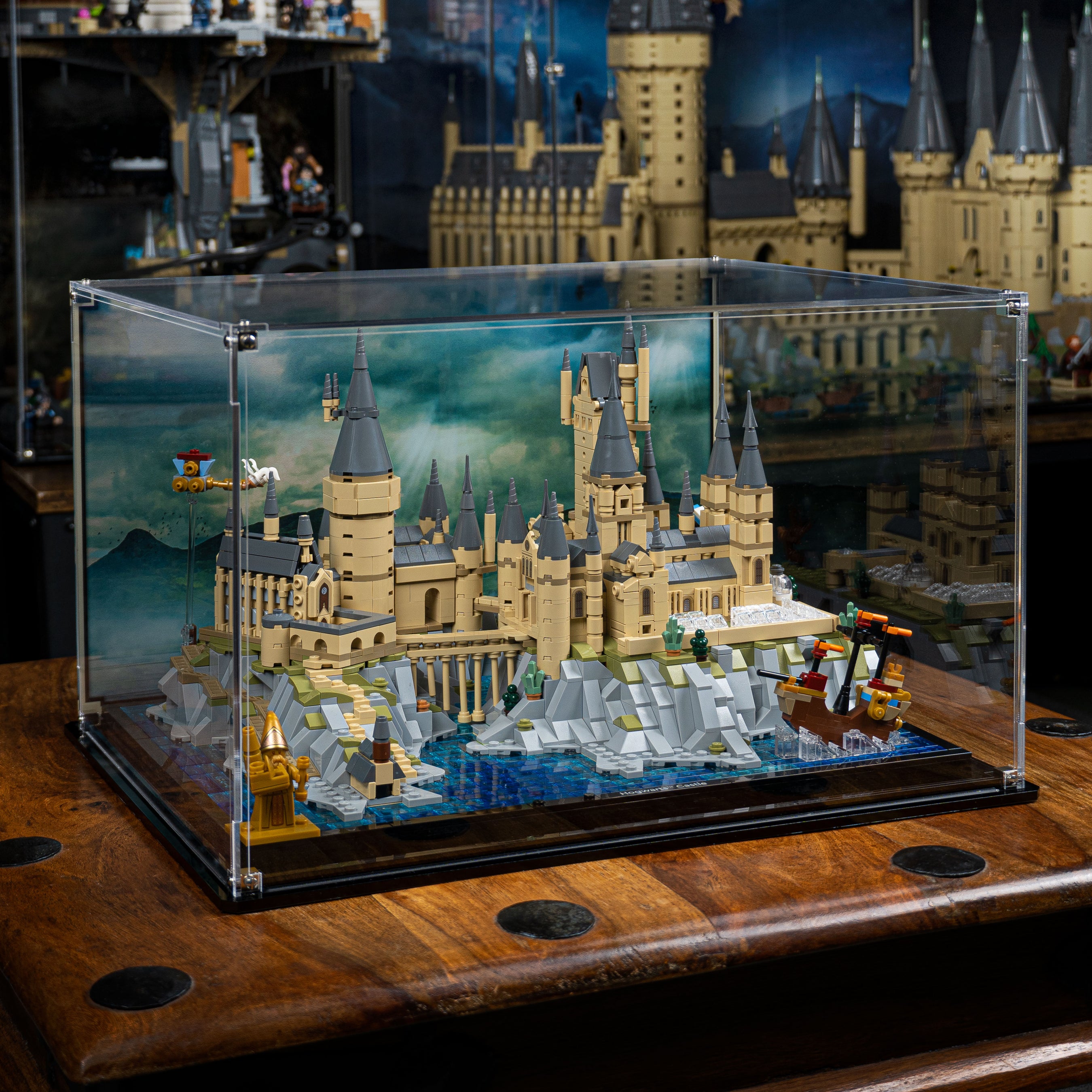 Display case for LEGO® Harry Potter Hogwarts™ Castle and Grounds (7641 ...