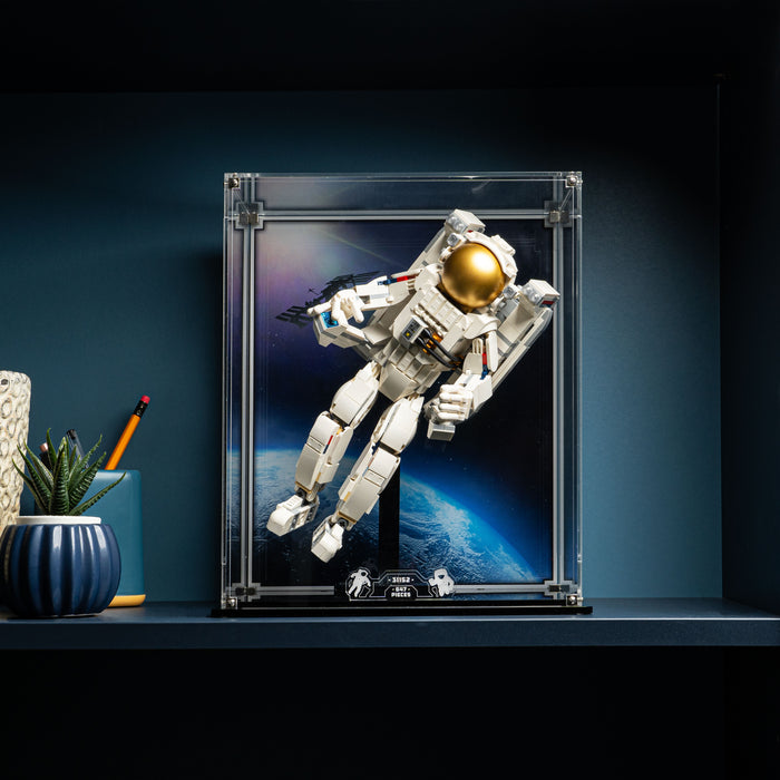 Display Case for LEGO® Space Astronaut (31152)