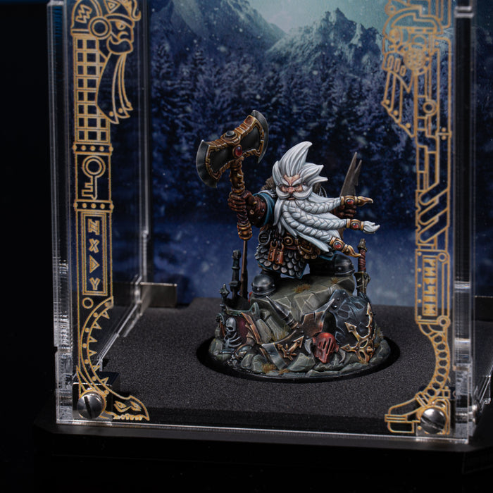 Limited Edition Display Case & Plaque for the Warhammer Grombrindal Commemorative Anniversary Miniature